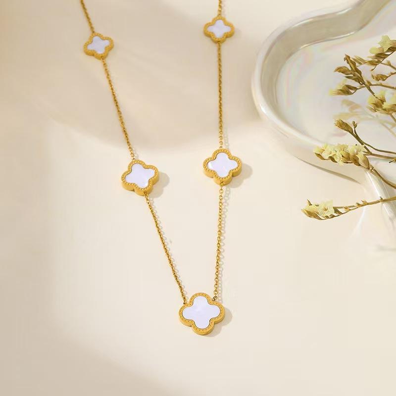 Stainless Steel Clover Necklace with Five Flowers and Four Leaves, Waterproof, Sweat Proof, High-end and Non Fading Jewelry