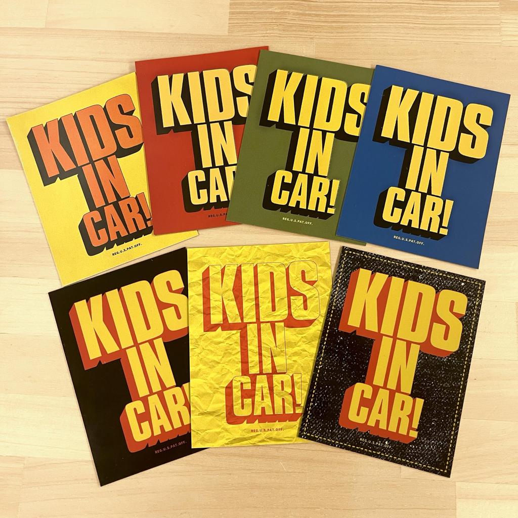 KIDS IN CAR! Kids Insignals Magnet 12x9cm (Gloss Black) Retro Vintage Vintage Classic