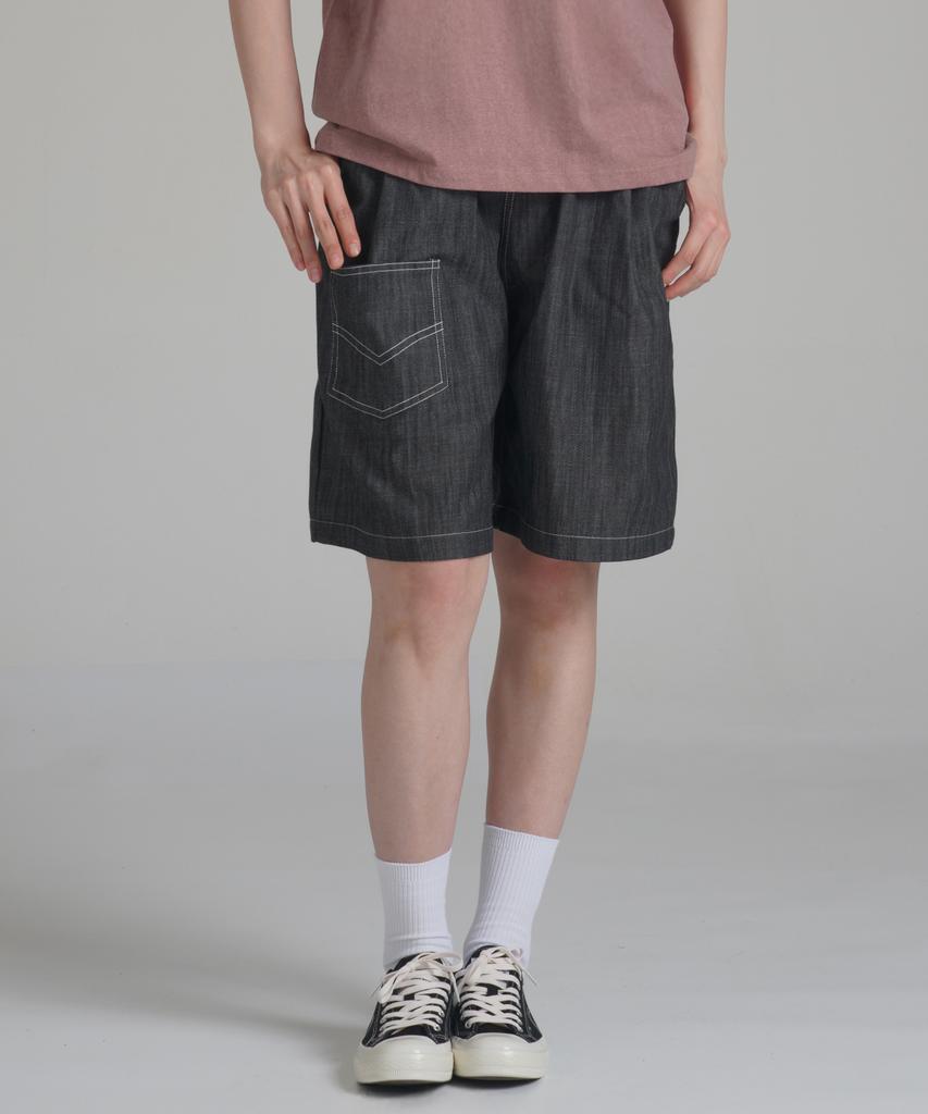 Noming Denim One-Pleat Pocket Wide Bermuda Shorts - Black