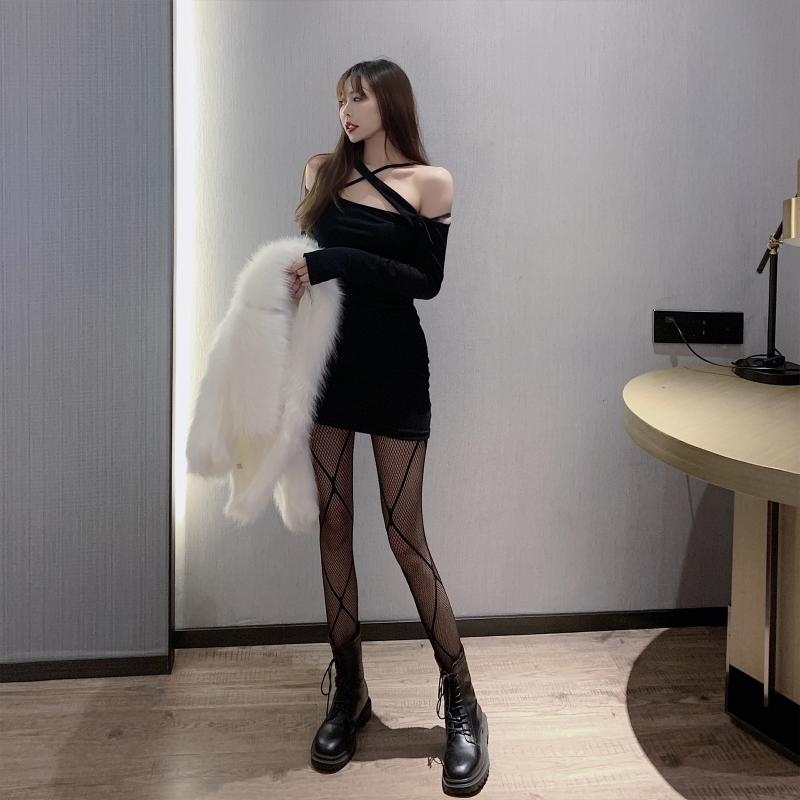 Women Diamond Rhombus Stockings Retro Sexy Hollow Out Stocking Black Pantyhose Nylon Patterned Socks Fishnet Tights
