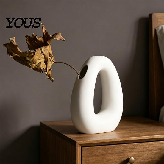 Sophisticated Home Vase Dried Flower Ceramic Vase, Matte Geometric with Hollow Curved Minimalist Decorative Table Design, Modern Tabletop Decor