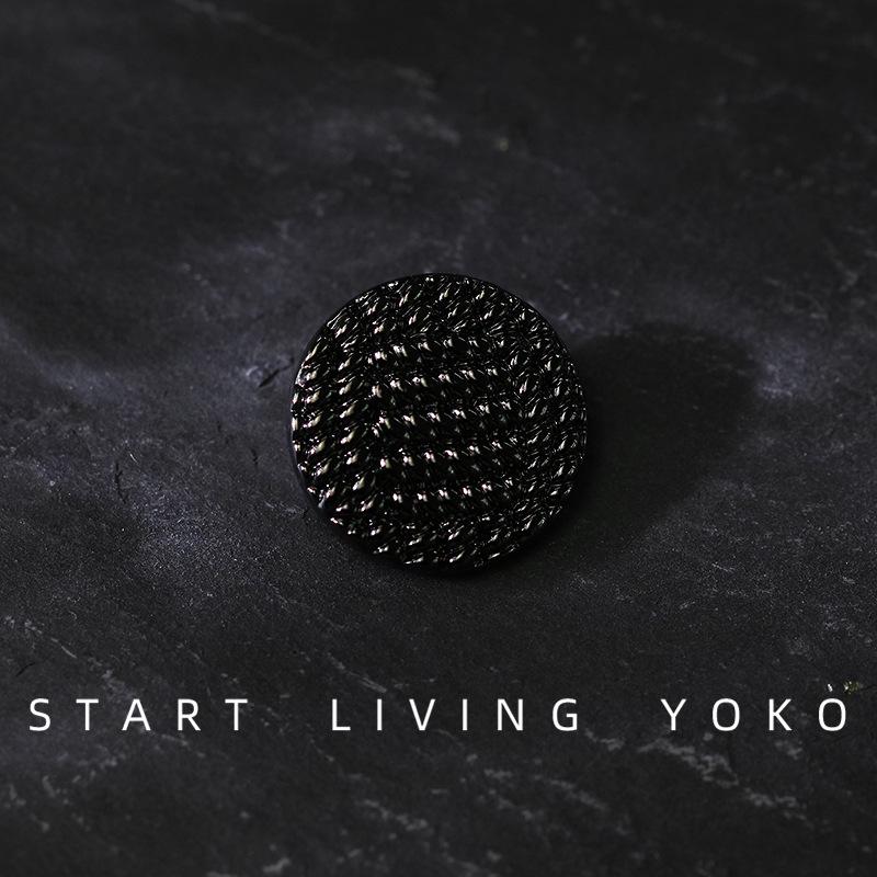 

Ретро Чорний та Золотий Декоративна Пряжка Пальто-Светр