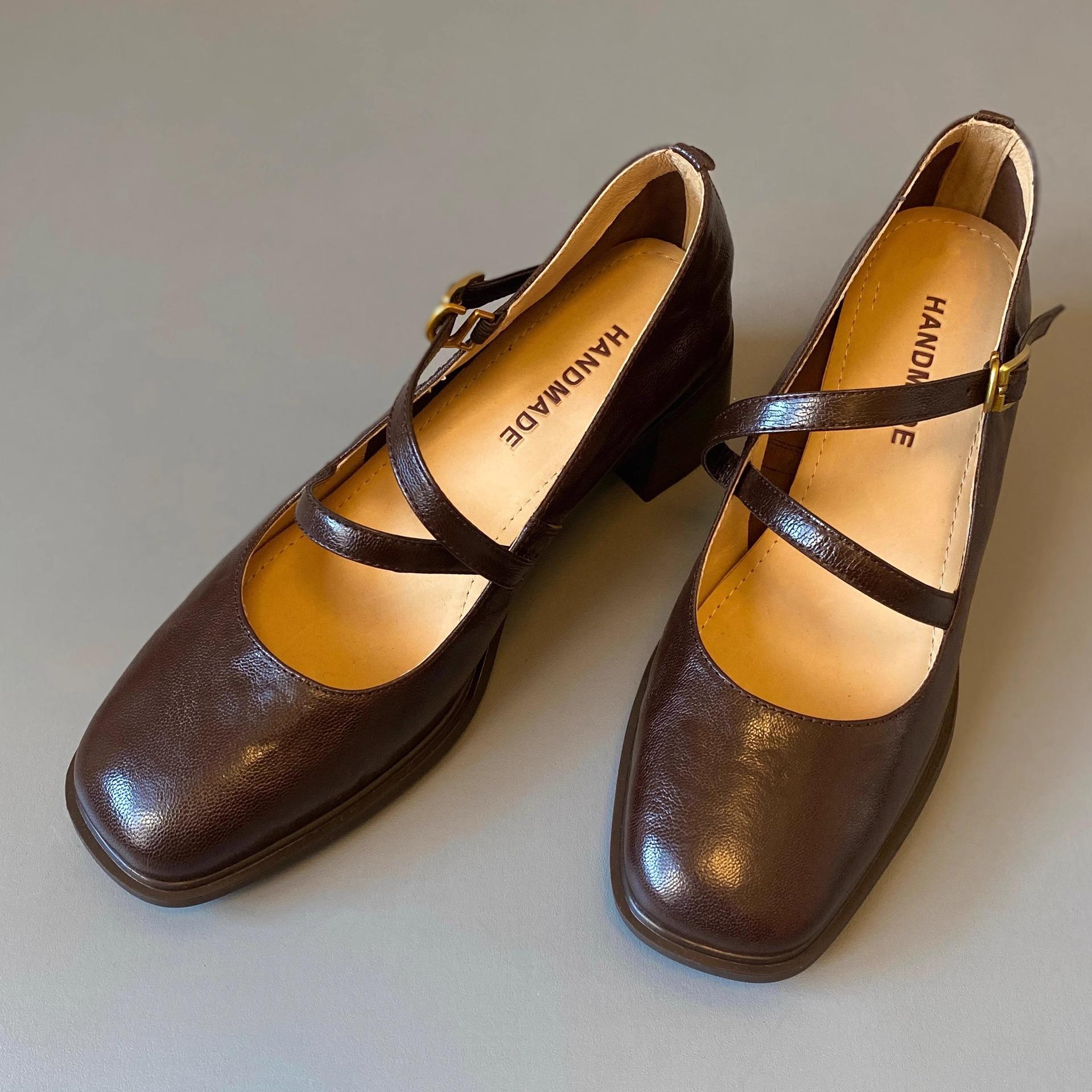 

Cowhide version~ Mary Jane high heels women s 2025 new retro square head word with thick heel versatile temperament single shoes 40