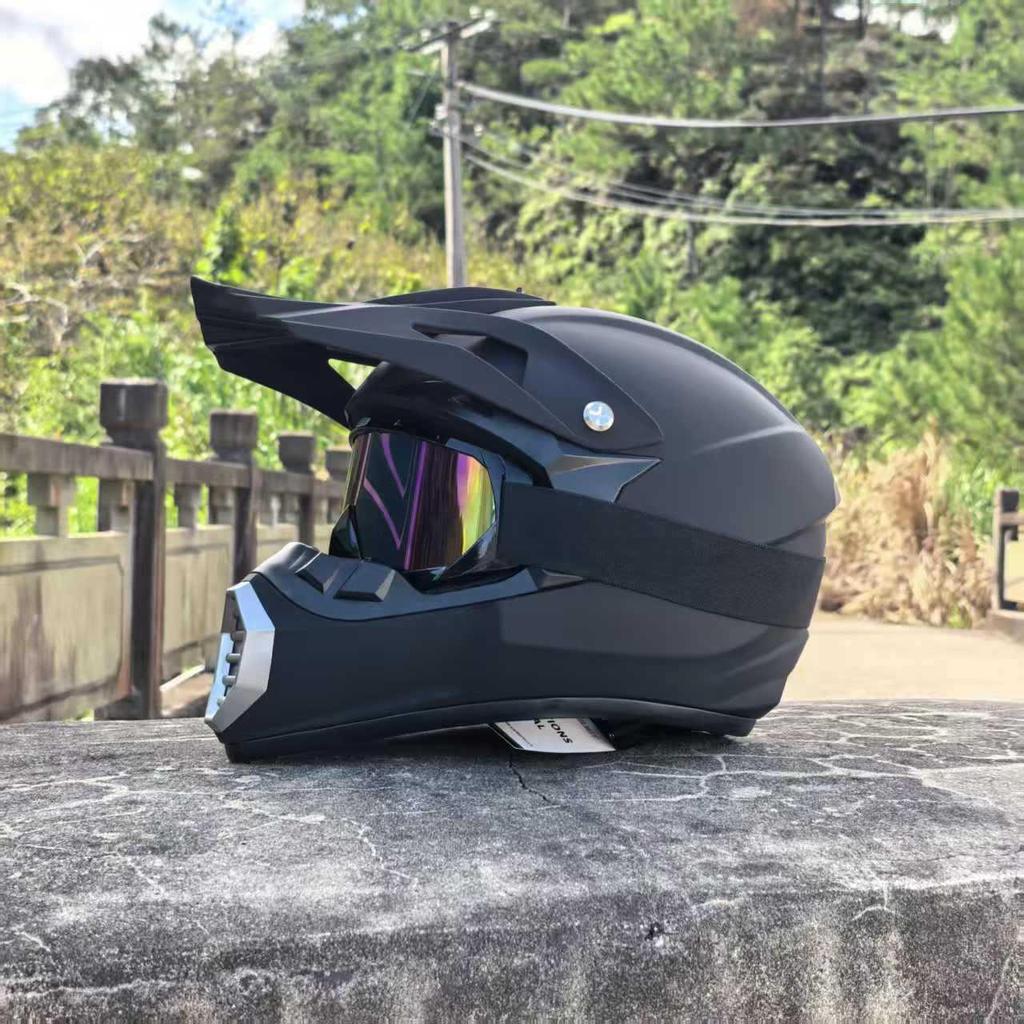 Men's Full Face All-Season Off-Road Helmet for Electric Vehicles and Mountain Bikes