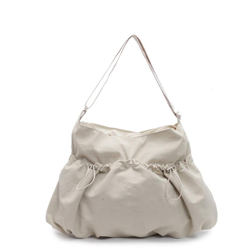 Women's Niche Casual Drawstring Shoulder Bag Light Firm Large Capacity Class Crossbody Tote Bag Portable