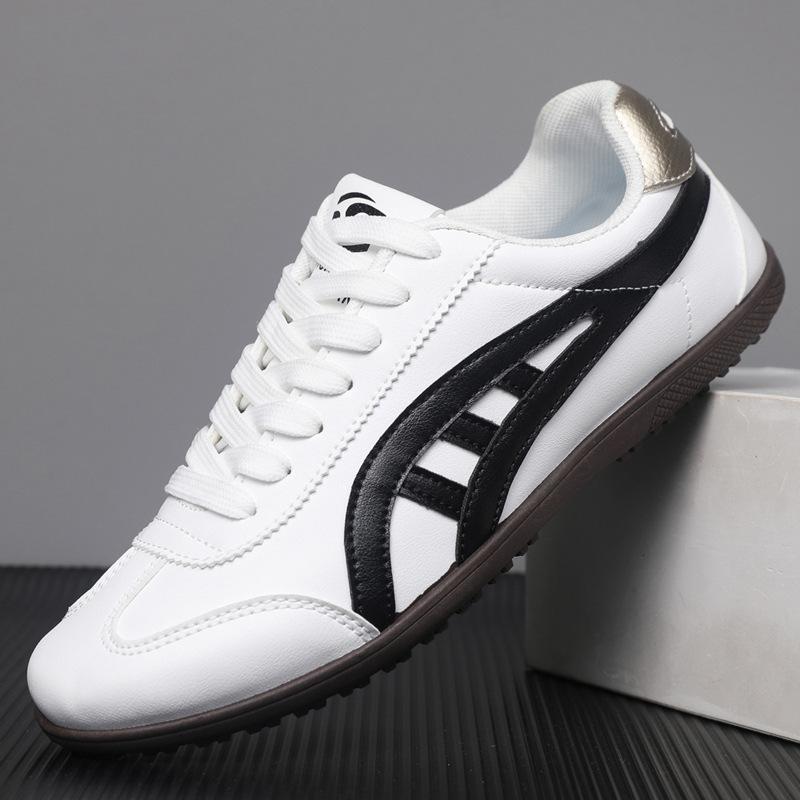 

Autumn and winter large size men s shoes casual versatile low-top fashion retro shoes men s sports walking shoes 46