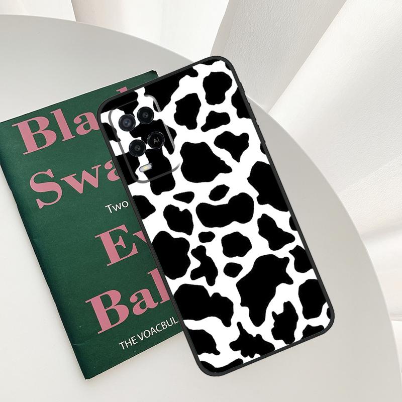 White Black Cow Print For OPPO A5 A6 Pro A15 A17 A77 A16 A76 A96 A18 A38 A58 A78 A98 A54 A74 A94 A40 A60 A80 Case