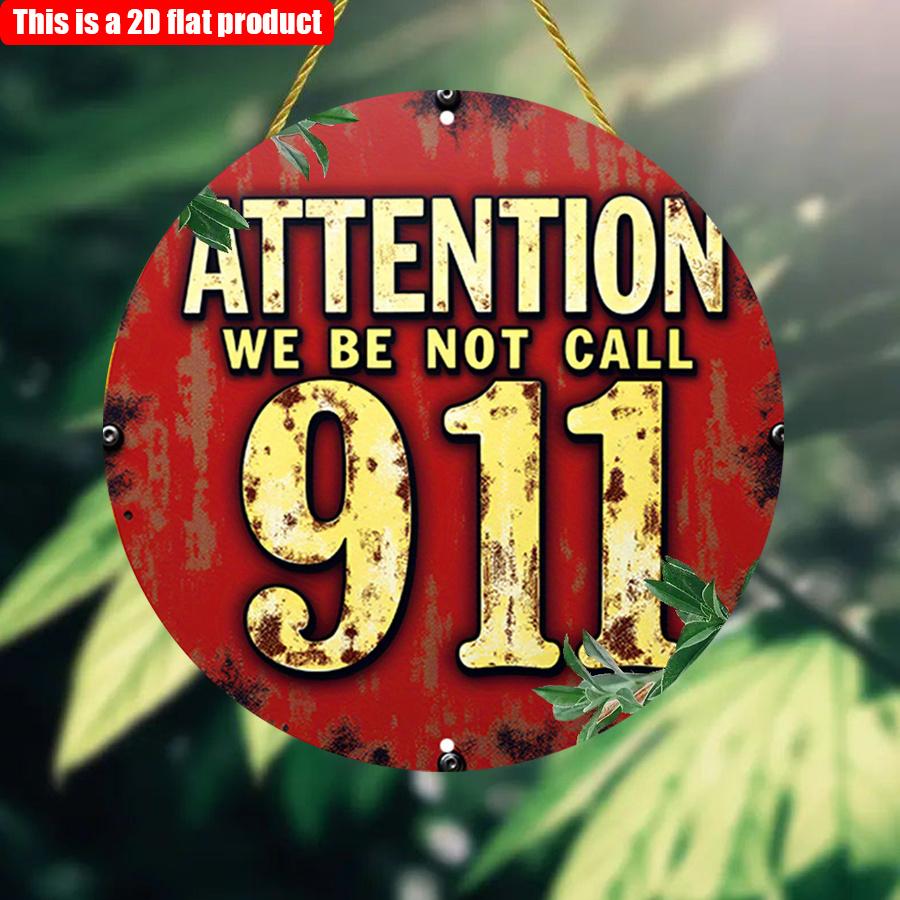 2D Flat 20*20cm1pc Attention We Be Not Call 911 Yellow Text Pendant, Red Vintage Style Rural Wall Art Plaque, Simple Wall Decoration Logo, Suitable