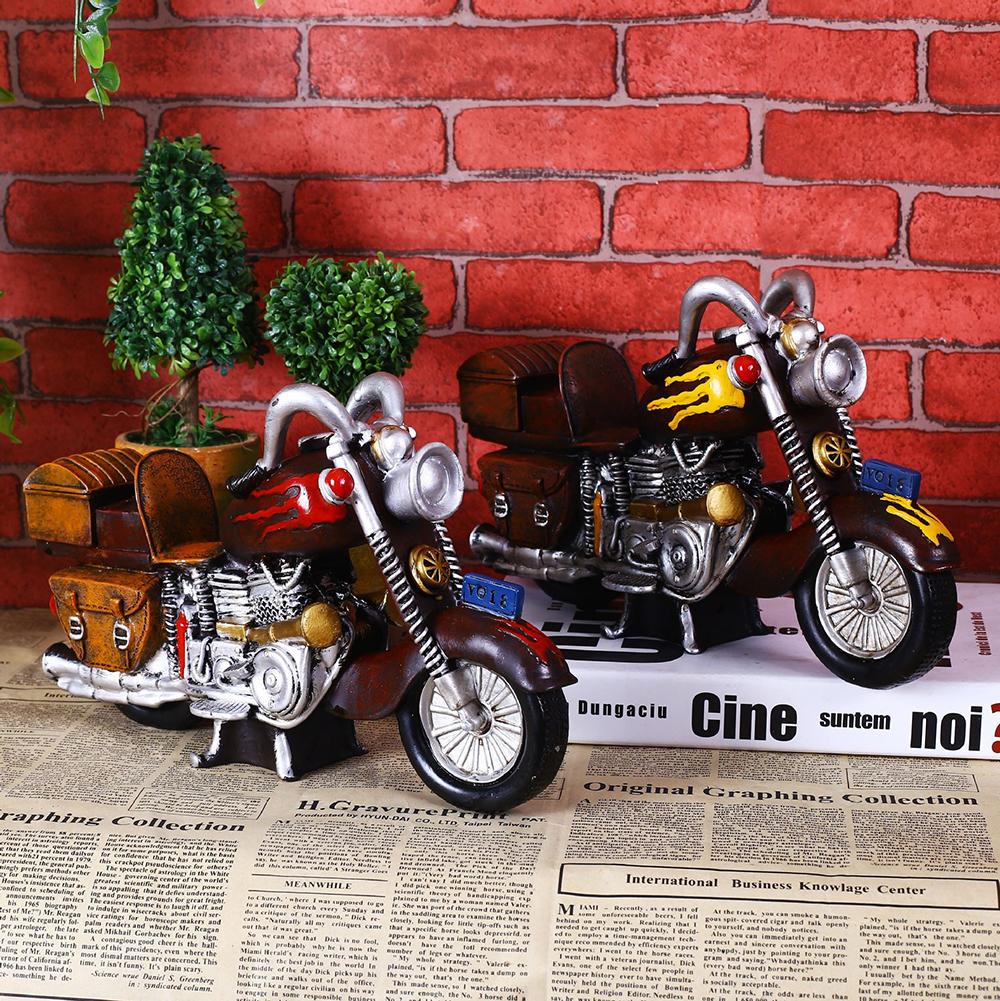 Vintage Retro Motorcycle Model, Miniature Zinc Alloy Bike Sculpture for Desk Shelf Decor, Collectible Zakka Craft Gift
