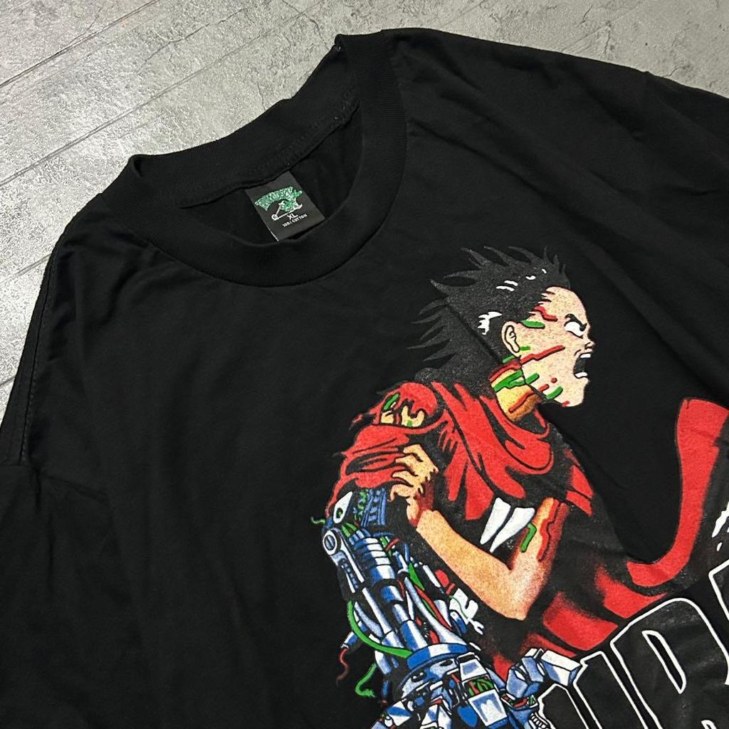 USA-made AKIRA Tetsuo Mecha Arm T-shirt copyright HOLOUBEK