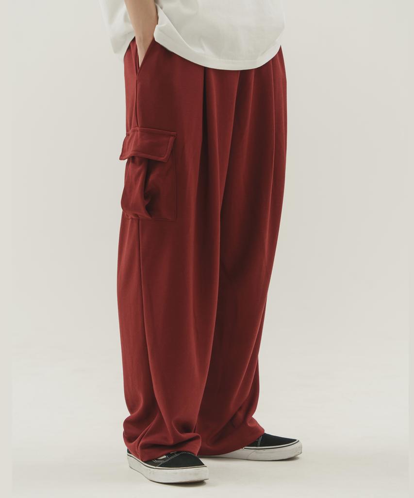 CAMEL WORK One-Pleat Wide Cargo Sweatpants (Burgundy)