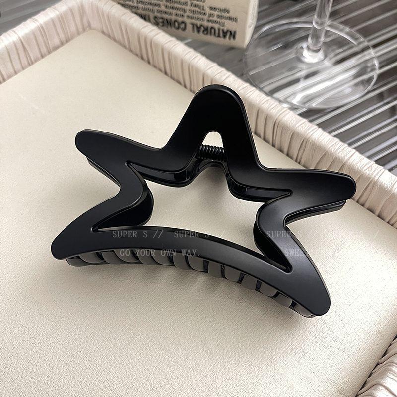 Maillard Amber Coffee Star Hair Clip: Women's Five-Pointed Shark Grip for Spring
