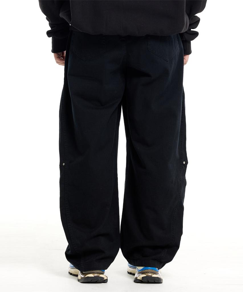 CREAM SODA LAB Wide Cut Rivet Point Elastic Waist Pants Black