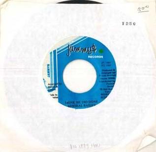 

7inch Record ADMIRAL BAILEY - Think Me Did Done NONE JAMMYS 1987 Jamaica Reggae, Ska & Dub Used
