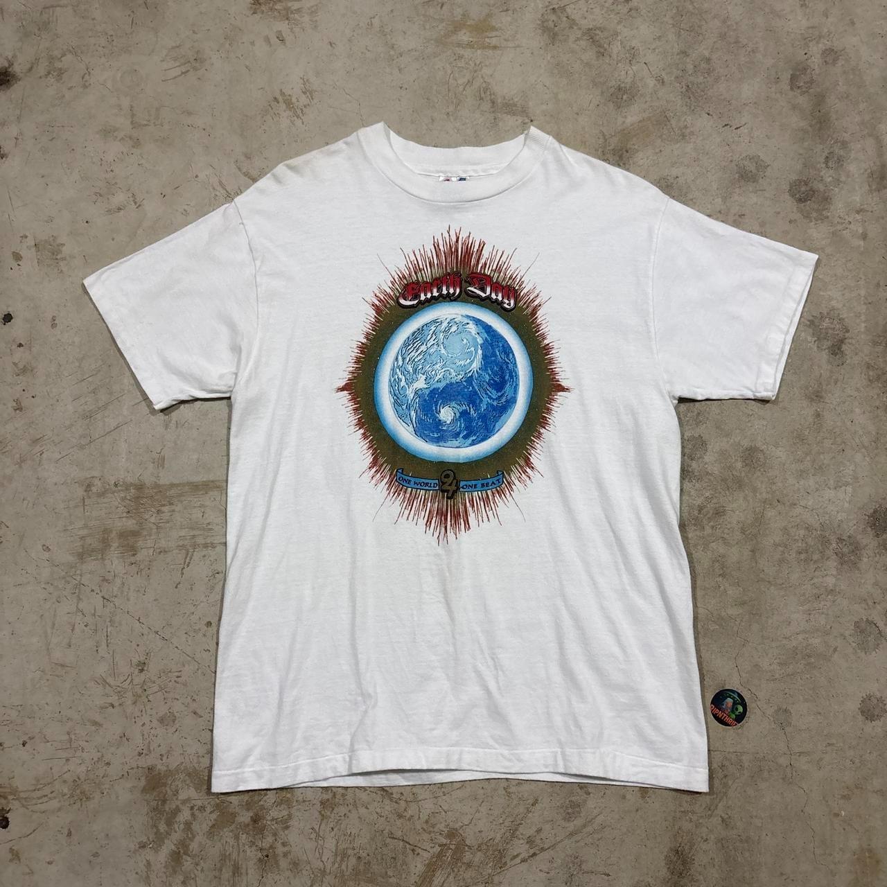 Vintage 1994 Earth Day “One World, One Best” single stitch Size M Unisex T-Shirt M