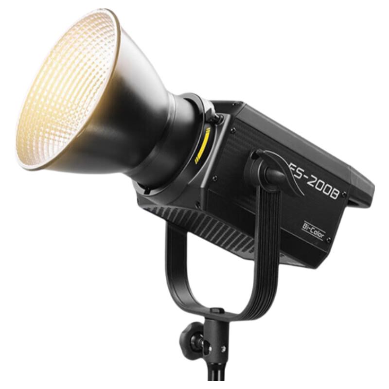 NANLITE FS-200B 200W Bi-Color Studio Light Kit