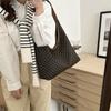 High End Fashion Women's Bag New Large Capacity Printed Temperament Tote Bag Slack and Commuter Armpit Shoulder Bag