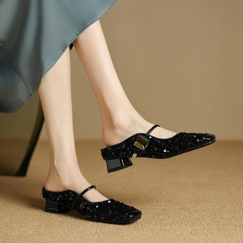 

Летние новые тапочки с закрытым носком, повседневные, из яркой кожи, резиновая мягкая подошва, размер, крутые тапочки, однотонные женские тапочки на платформе 39