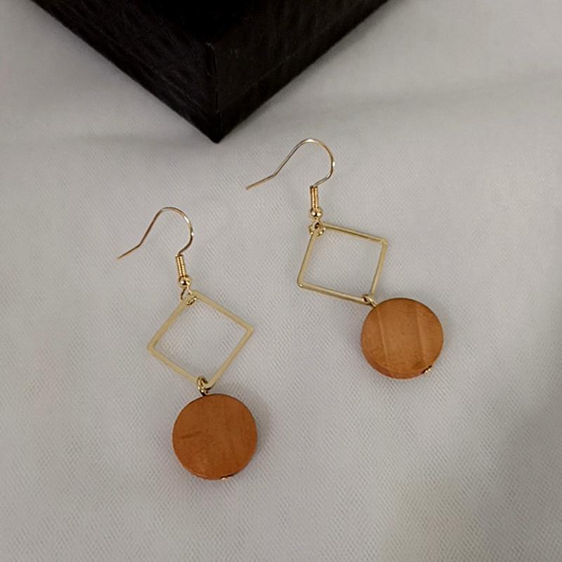 

Women s geometric wooden earrings