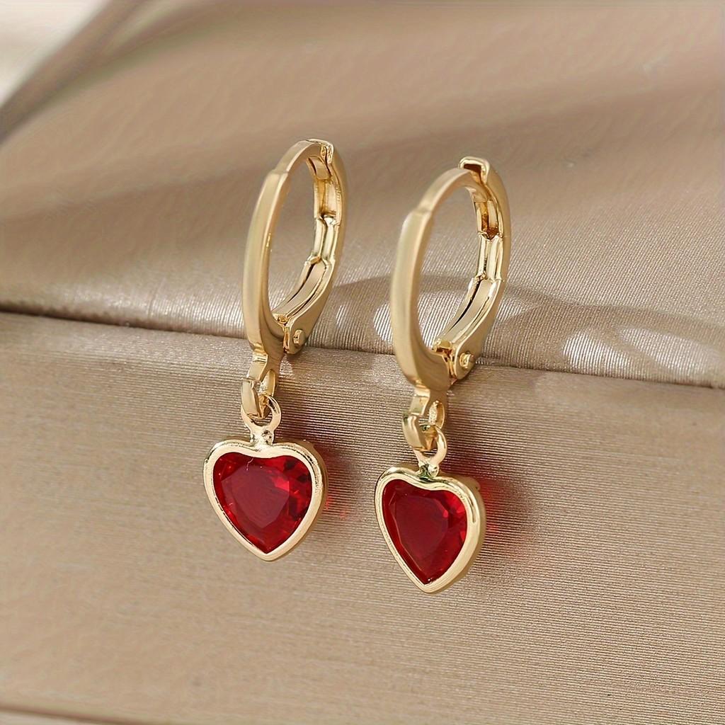 Pinkdudu Colorful Heart Crystal Ear Cuffs Sweet Edgy Stackable Earrings for Everyday Layering PD1357