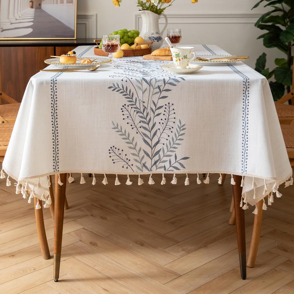 Embroidered Household Wear-Resistant Dining Table Cloth, Plant Flower Small Fresh Decorative Rectangular Dining Table Cloth