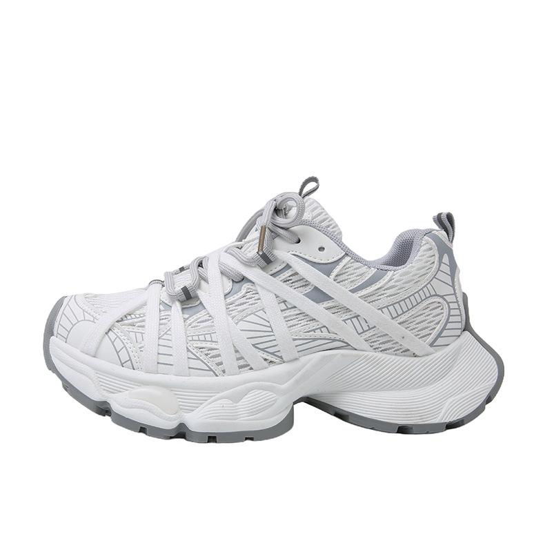 

Couple 2025 new thick-soled strap dad shoes spring and summer show feet small spider web breathable casual sneakers 35