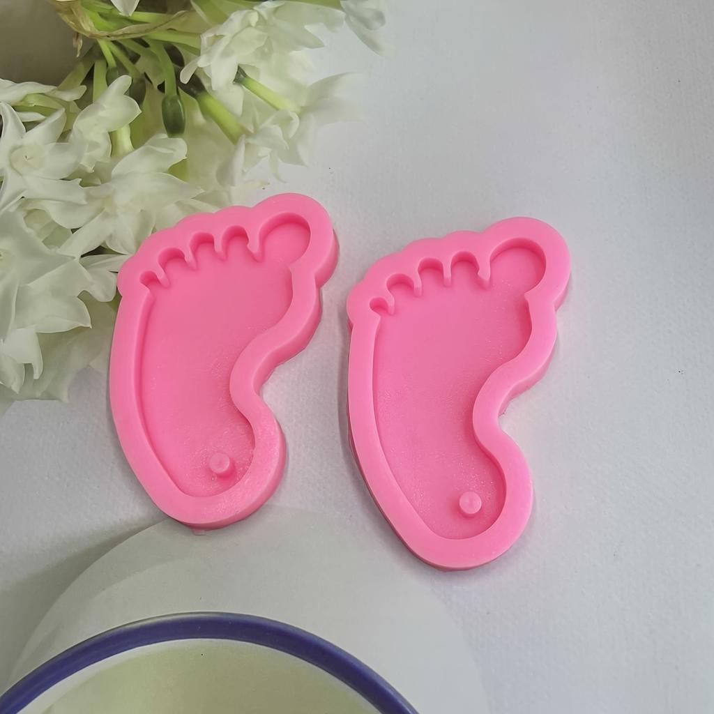 Foot Keychain Silicone Mold Drip Casting Creative DIY Keychain Foot Silica Gel Mold