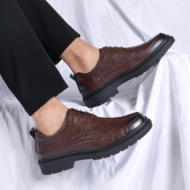 High Quality Leather Men Casual Brogues Shoes Breathable Mens Dress Shoes Italian Luxury Brand Lace-Up Non-slip Men Driving Shoe