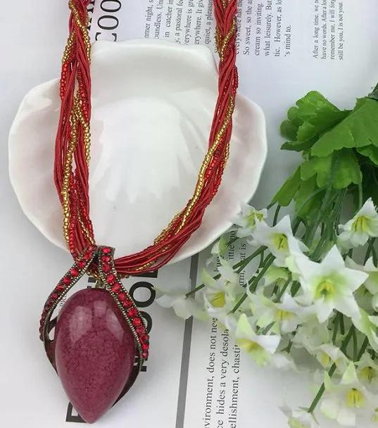 

Vintage Cat s Eye Stone Sweater Chain Necklace For Women One Size червоний