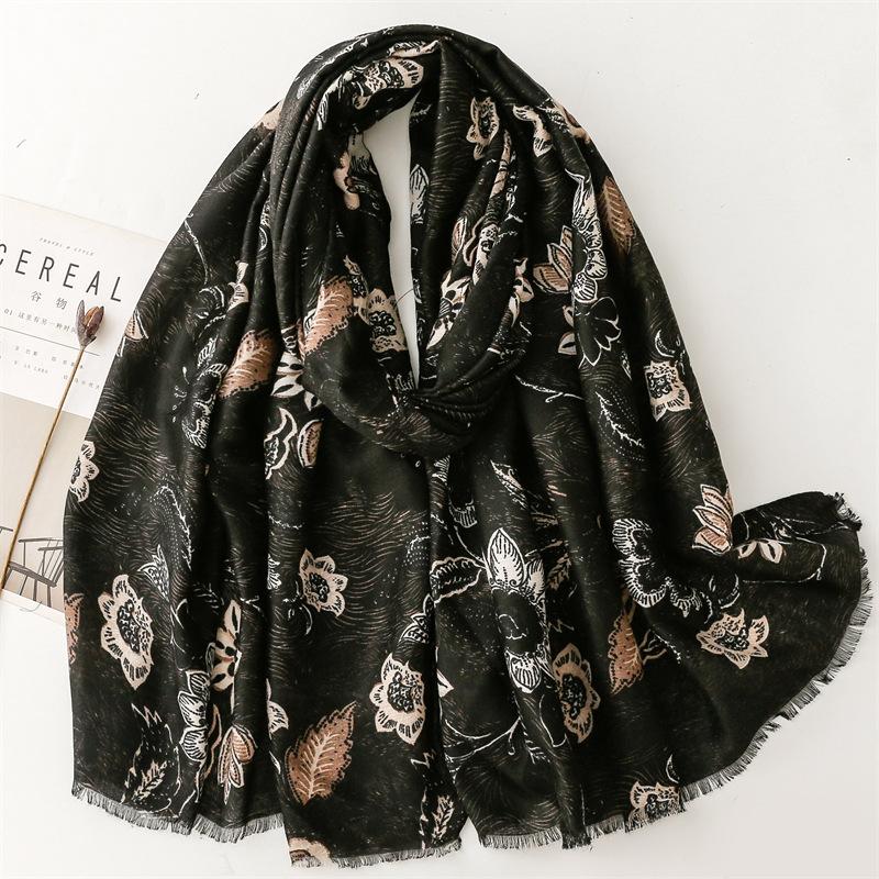 

Aztec Ethnic Lovely Floral Fringe Viscose Shawl Scarf Winter High Quality Wrap Pashmina Stole Bufandas Muslim Hijab 180*90Cm