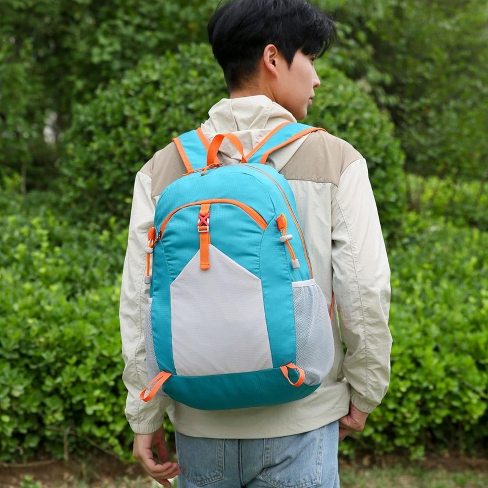 

Ultra light campus folding bag, men s and women s waterproof large capacity backpack, lightweight travel outdoor sports bag One Size зелений