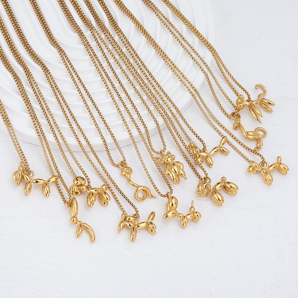 

Retro Hip-Hop Balloon Dog Zodiac Titanium Steel Necklace - Zhu Yilong Style for Couples
