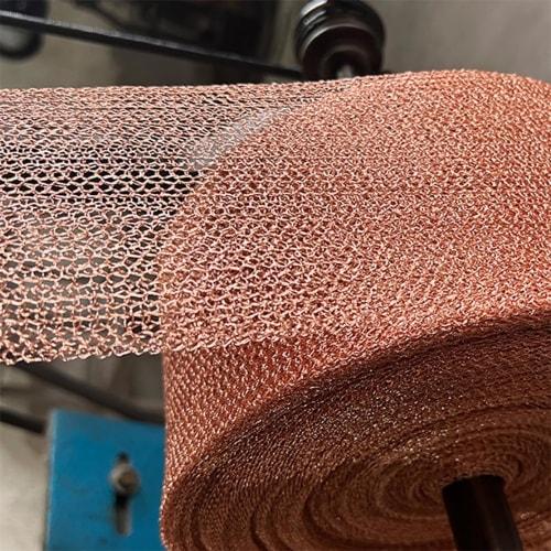 DIFEIUKI Copper Mesh Sheet, 12.7cm X 9m, High Temperature Resistant, Cuttable, Wire Mesh, Prevents Mice, Slugs, and Rodents, Repels Mice, Gardens, and