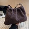 2025 New Retro Woven Garbage Bag Cloud Bag Women's Fashion Commuter Simple and Versatile Soft Side Shoulder Crossbody Bag