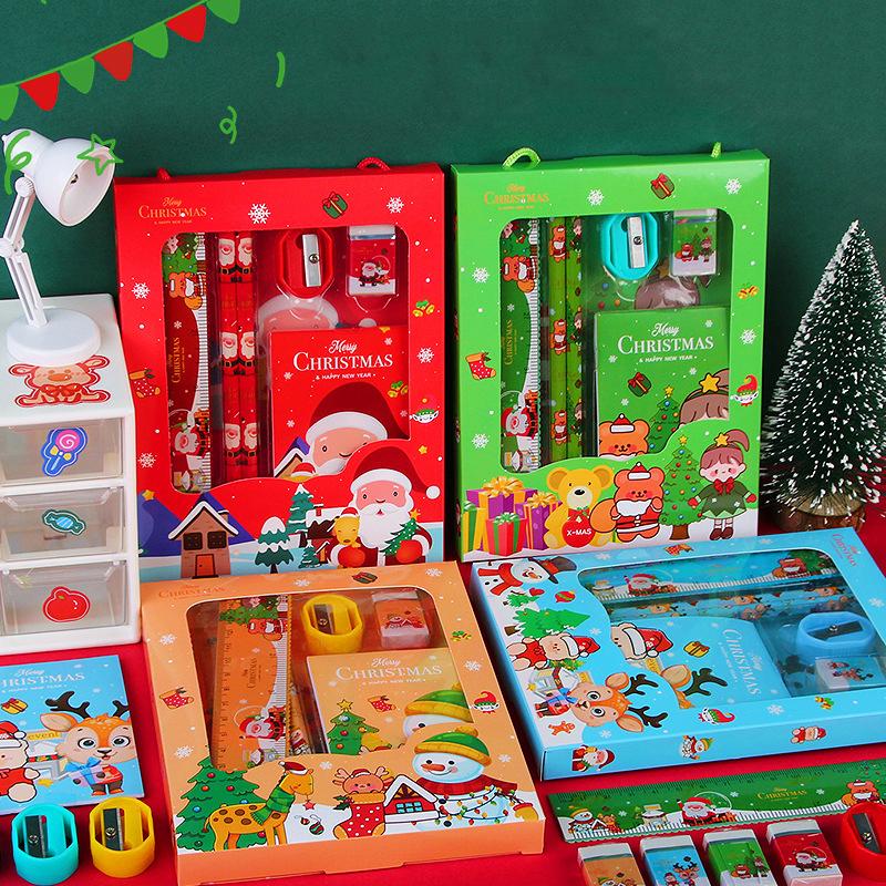 6Pcs/Set Christmas Series Stationery Including 2 Pencils 1 Erasers 1 Pencil Sharpeners 1 Sticky Notes 1 Rulers School Supplies