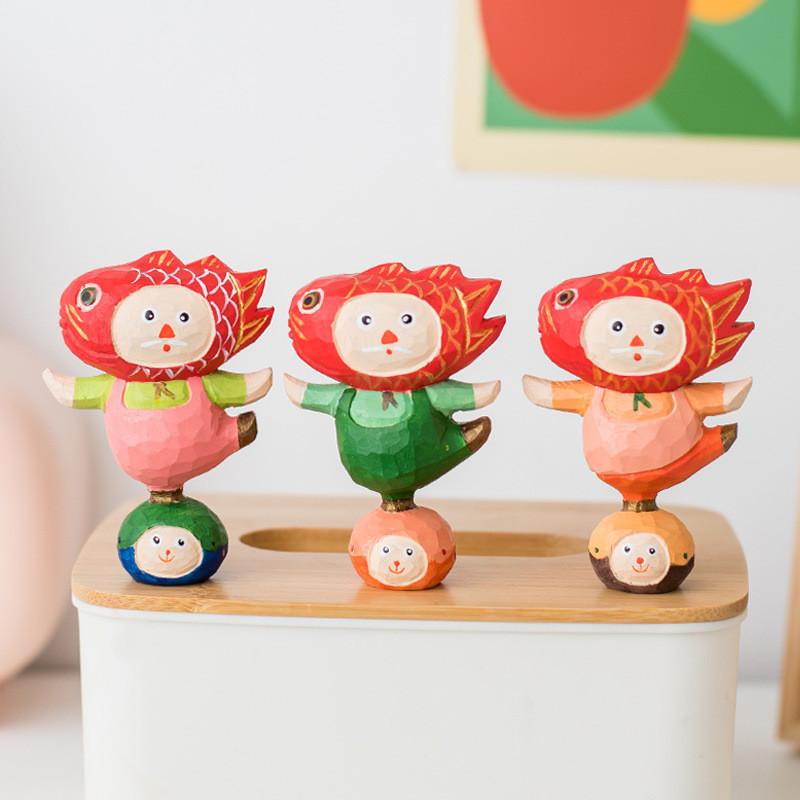 Wooden Craft Handcrafted Desktop Decor For Gift Giving And Celebrations With Unique Design