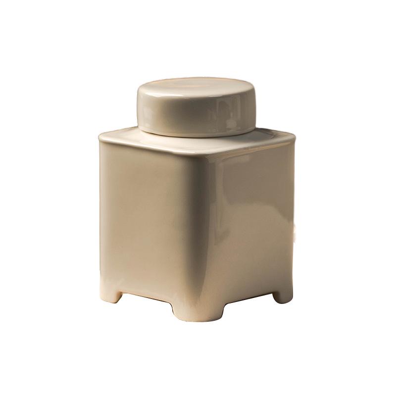 Yiyan Handmade Ceramic Tea Canister: Moisture-Proof, Sealed, Simple Chinese Tea Caddy for Home and Tea Ceremony Use