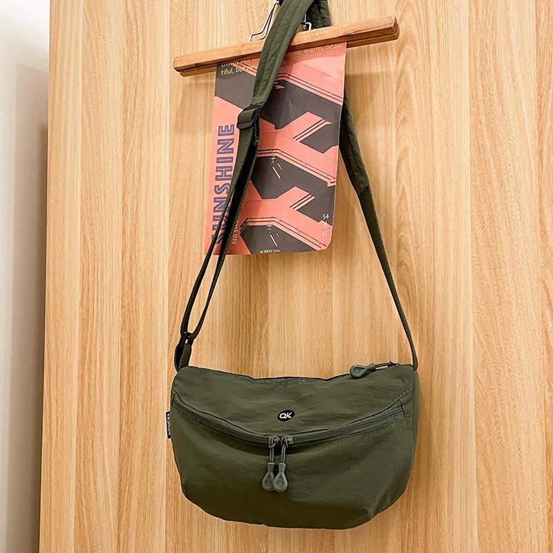 Korean Style Small Shell Shaped Shoulder Bag With Zipper Closure For Commuting