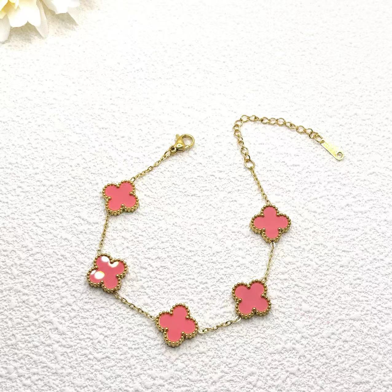 

Браслет с четырьмя листами клевера, двухсторонний браслет на удачу из перламутра 18-каратного титана и стали, модный темперамент, сотня браслетов