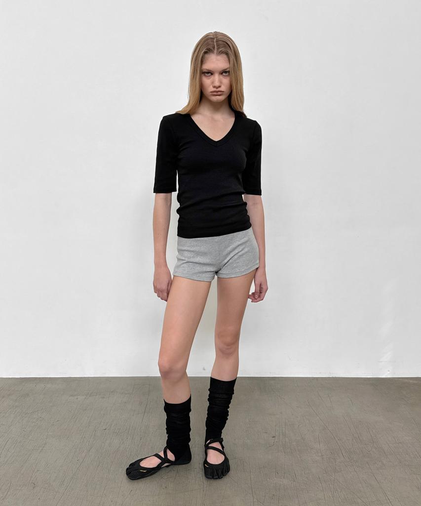Saendeulig Line.01 V-Neck Tee_4Color