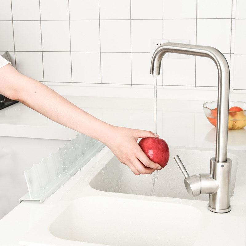 1ks Vodotěsná zástěna proti stříkající vodě do dřezu s přísavkami, Kuchyňské potřeby Domácí dřez Pracovní deska Odolná proti stříkající vodě Zástěna proti vodě