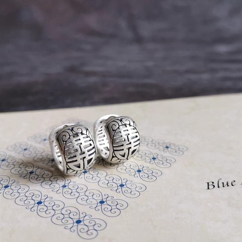 Retro Distressed Double Happiness Earrings Hollow Wide Surface Chinese Style Personality 100% Match Ear Buckle Design Back-to-school Ambience Jewelry