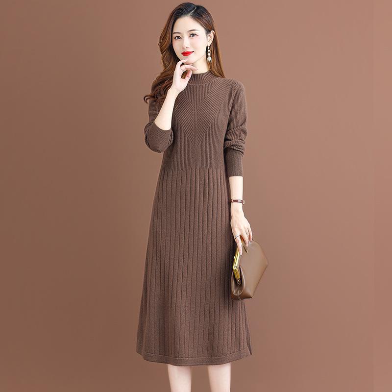 

Женское облегающее длинное трикотажное платье-свитер 2024 года - коллекция осень-зима 0338 One size [85-125 catties] коричневый