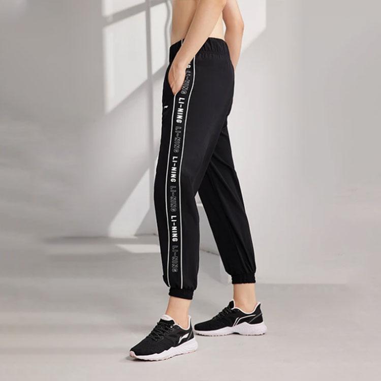 Li-Ning Solid Color Knitted Sports Pants With Side Print Women Bottoms Black AYKR136-2
