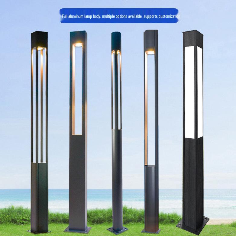 Solar Aluminum Garden Light: Modern Square Post for Outdoor Courtyard