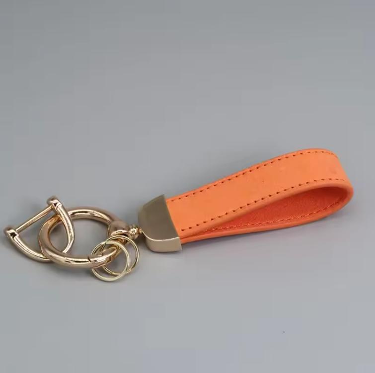 Vintage Laser Engrave Microfiber Suede Leather Keychain Blank Custom LOGO Bag Keyring Personalized Car Key Chains Men's Women‘’s