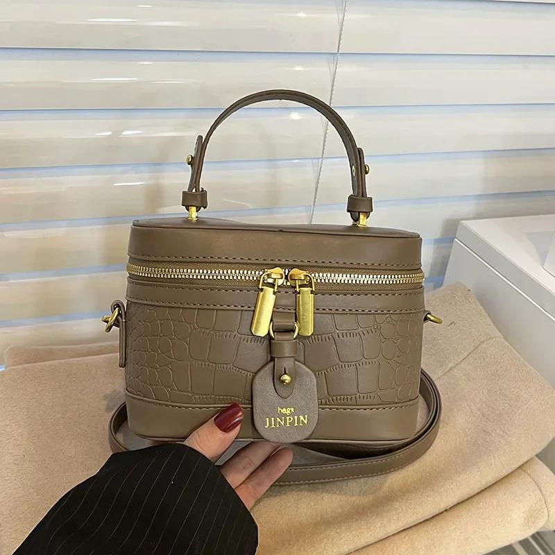 Classic Stone Texture Small Square Bag Feminine Autumn Winter Versatile Temperament Crossbody Solid Party Bag