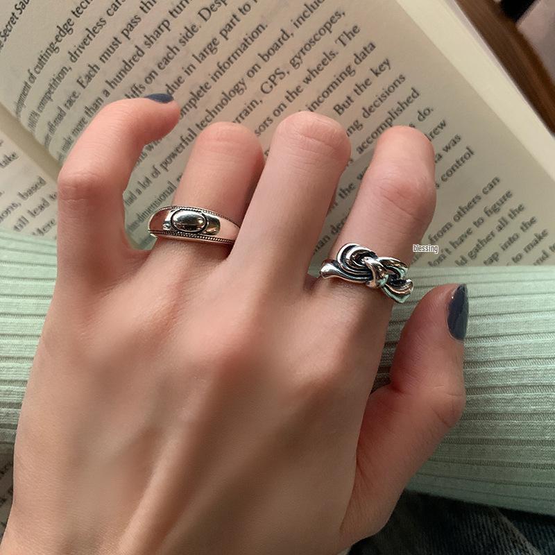 Retro Korean & Japanese Oval Open Bow Ring - Women's Adjustable Hip Hop Fashion Ring