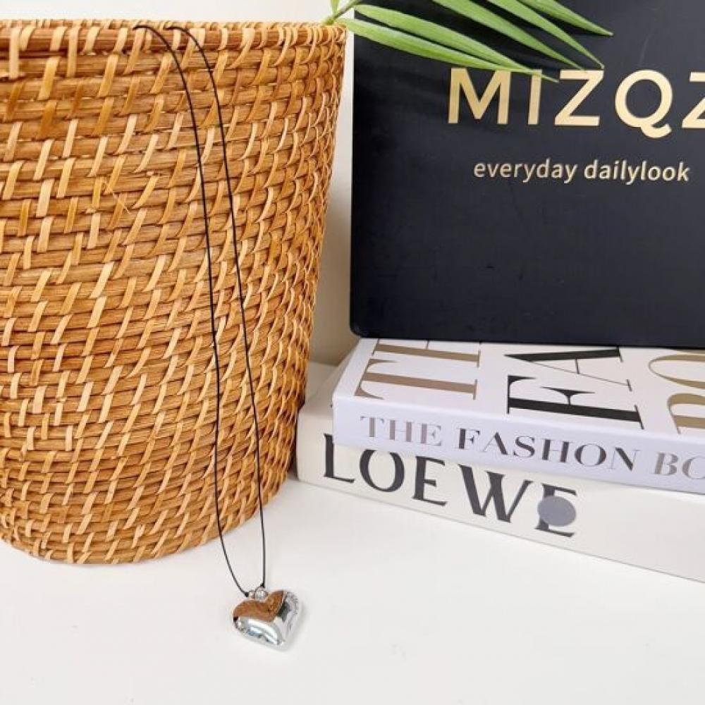 Mizqz Big Heart Bold Pendant Necklace Adjustable Length