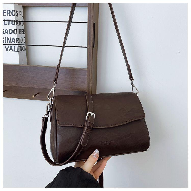 

Underarm bag women s 2025 new large-capacity oblique span bag niche versatile shoulder bag premium pillow bag women s bag